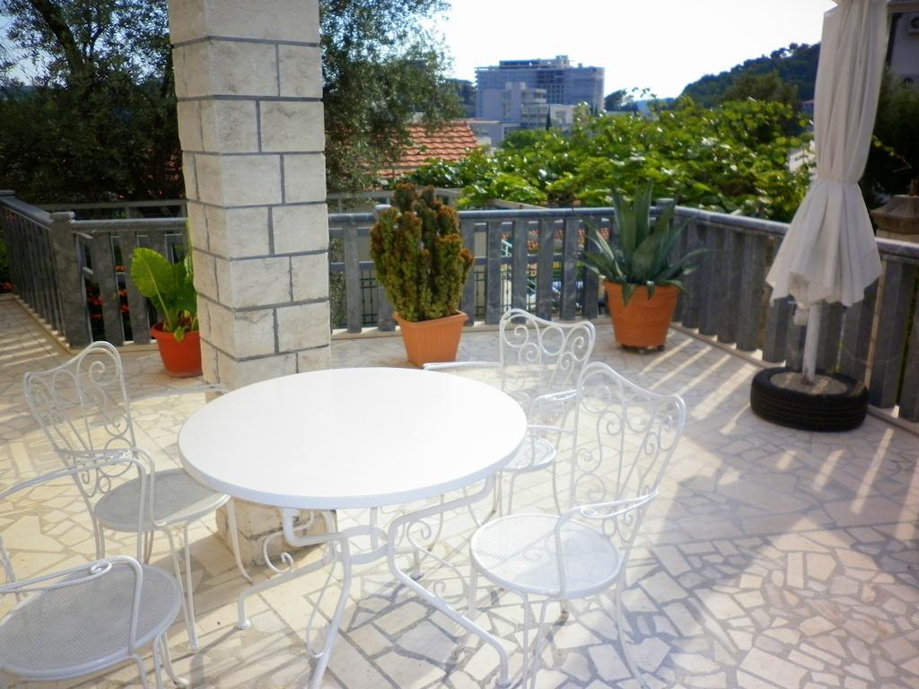 Rooms Villa Desa Budva Exteriör bild